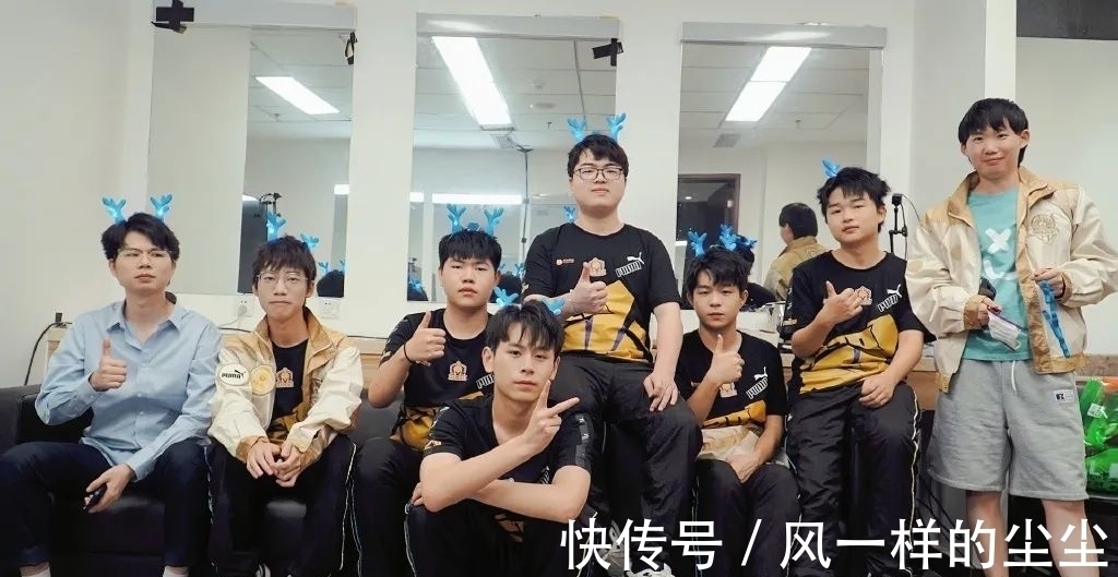 赛季回顾与 赛季回顾与